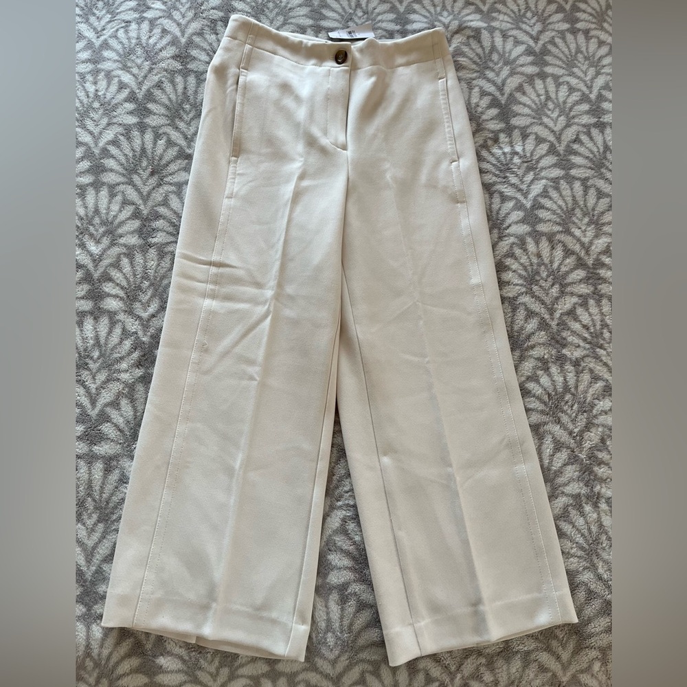 Ann Taylor High Rise wide leg croppants